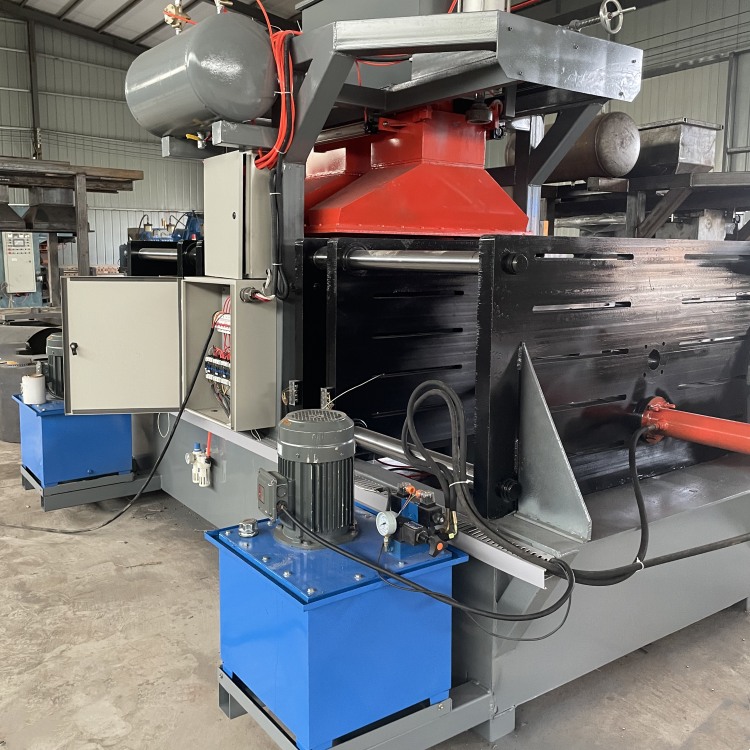 全自動翻轉射芯機